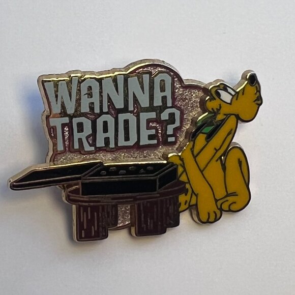 LE Pluto “Wanna Trade?” WDW Limited Edition 500 pin - Picture 3 of 4